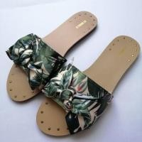 ราคา รองเท้าแตะ​ cc-oo​ เบอร์​ 38​ งานป้ายของแท้จากช็อป (มือหนึ่ง) (360893002)