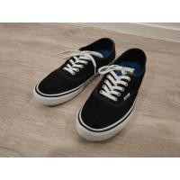 ราคา VANS AUTHENTIC PRO เบอร์ 43 (มือสอง) (360909993)