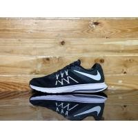 ราคา NIKE ZOOM WINFLO 3 (มือสอง) (360908449)