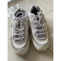 ราคา รองเท้าผ้าใบFila Ray มือสอง ของแท้ (มือสอง) (360918502)