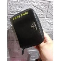 ราคา Prada wallet zippy แท้ (มือสอง) (360889963)