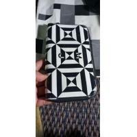 ราคา กระเป๋าสตางค์ Marc by Marc jacob. (มือสอง) (360884176)