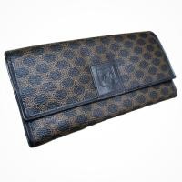 ราคา Celine Black Macadam Wallet (มือสอง) (360907051)