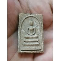 ราคา พระผงสมเด็จพิมพ์ใหญ่ทรงเจดีย์ (มือหนึ่ง) (357841498)