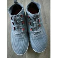 ราคา รองเท้าผ้าใบ New Balance (มือสอง) (359721214)