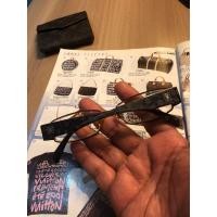 ราคา กรอบแว่น playboy แท้มือสอง (มือสอง) (359813930)