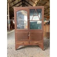 ราคา ตู้โชว์ข้างโปร่ง มีกระจกเงาคิ้วหน้ากระจก A (มือสอง) (360876620)