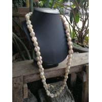 ราคา สร้อยคอหอยเบี้ย เส้นยาว (มือสอง) (360884380)