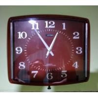 ราคา นาฬิกาแขวนโบราณ สภาพเดิมๆ (มือสอง) (360888477)