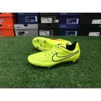 ราคา สตั๊ด รองเท้าฟุตบอล Nike Tiempo sg หนังวัว ไซส์ 40 (มือสอง) (360901442)