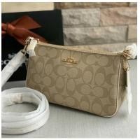 ราคา New Coach Top Handle Pouch in signature สีขาว (มือหนึ่ง) (360856242)