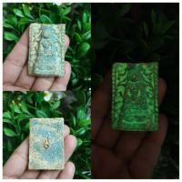 ราคา สมเด็จไกเซอร์ วัดระฆัง สูง2นิ้ว เนื้อทรายเรืองแสงเก่าได้ในที่มืด ผงพุทธคุณระยิบระยับแวววาว น่าสะสมมากๆค่ะ (มือหนึ่ง) (354906249)