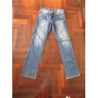 ราคา กางเกงยีนส์ GUESS แท้ เอว32 ส่งฟรี (มือสอง) (360613468)