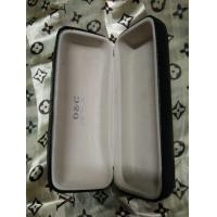 ราคา Dolce gabbana กล่องแว่น (มือสอง) (360850258)