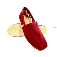 ราคา TOMS ลองเท้าผ้าใบใส่ลำลองสภาพใหม่พื้นเต็มสีแดงสวยเข้ม SIZE M 8 สวย ๆ ครับยังไม่ผ่านการใช้งาน (มือสอง) (360849931)