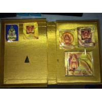 ราคา พระสมเด็จมหามงคล รุ่นทรงครองราชย์ 60 ปี มวลสารจิตรลดา พิมพ์กรรมการ และโครงการหนังสือดี ชีวิตสมถะ พระจิตรลดา ปี 2559 กล่องผ้าไหมสีทอง จัดสร้า (มือสอง) (360848056)