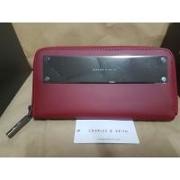 ราคา กระเป๋าสตางค์ให้โชค Charles Keith สีแดง (มือสอง) (360855314)