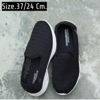 ราคา Skechers Go Walk ผ้าตาข่าย เบา ซอฟนุ่มของแท้ (มือสอง) (360853289)