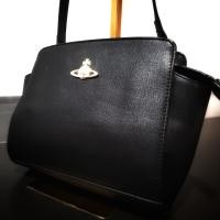 ราคา Vivienne Westwood (มือสอง) (360831842)