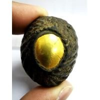 ราคา เบี้ยแก้ทองคำ ฝังตะกรุดทองคำแท้ หลวงปู่บุญ วัดกลางบางแก้ว (มือสอง) (347977504)