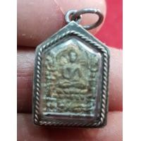 ราคา พระขุนแผนพิมพ์เล็กหลวงปู่ทิมวัดละหารไร่จังหวัดระยองพร้อมกรอบเงิน (มือสอง) (360834924)