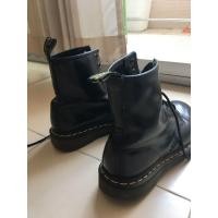 ราคา dr martens 1460 black smooth แท้ (มือสอง) (360840396)