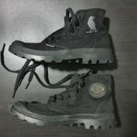 ราคา palladium x bodyslam เบอร์ 40 (รุ่นผ้า) (มือสอง) (360831712)