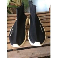 ราคา รองเท้า balenciaga speed trainer size 37 (มือสอง) (360831451)