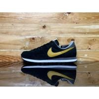 ราคา NIKE AIR PEGASUS 83 (มือสอง) (360836381)