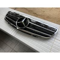 ราคา กระจังหน้า BENZ SL R230 สำหรับรุ่น SL55 SL300 SL350 SL500 (มือหนึ่ง) (350397679)