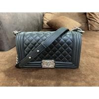 ราคา Like new Chanel Boy 10" (มือสอง) (360821046)