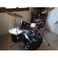 ราคา Drum Kit- Full Size Pearl Roadshow- 5 Piece- As new (มือสอง) (360826645)