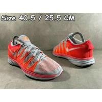 ราคา Nike Flyknit Lunar2 Size40.5 ยาว25.5cm (มือสอง) (360818226)