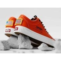 ราคา Vans Nasa นำเข้าใหม่มือ1 ของแท้100เปอร์เซ็นต์ (มือหนึ่ง) (360821020)