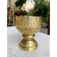 ราคา ขันพานทองเหลืองตีมือโบราณ (มือหนึ่ง) (360825435)
