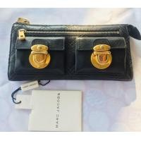 ราคา กระเป๋าสตางค์ Marc Jacobs หนังแท้สีดำใหม่กริบ (มือสอง) (360813434)