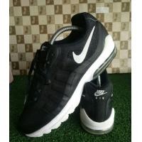 ราคา Nike Air Max Invigor 749680-010 (มือสอง) (360805701)