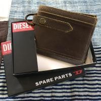 ราคา กระเป๋าสตางค์ Diesel (มือสอง) (360796591)
