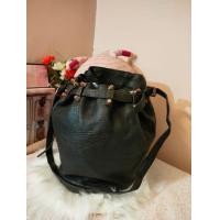 ราคา กระเป๋าอเล็กซ์ แวง Alexander Wang Diego bucket (มือสอง) (360355250)