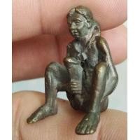 ราคา 3436-เครื่องรางมหาเสน่ห์ พ่องัดเนื้อทองเหลืองเก่า (มือสอง) (359588603)