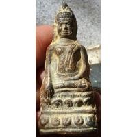 ราคา พระหูยานลพบุรีฐานบัวสองชั้นหลังลายผ้าเนื้อชินสนิมแดง (มือสอง) (350844718)