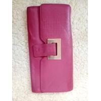 ราคา กระเป๋าสตางหนังแท้สีชมพู daks (มือสอง) (360785875)