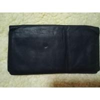 ราคา กระเป๋าสตางหนังแท้สีดำ (มือสอง) (360786289)