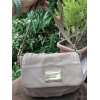 ราคา กระเป๋า Marc Jacobs (มือสอง) (360356793)