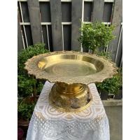 ราคา โตกทองเหลืองโบราณ (มือสอง) (360771064)