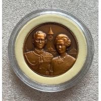 ราคา เหรียญทองแดง ครบ 50 ปี อภิเษกสมรส (มือหนึ่ง) (360770559)