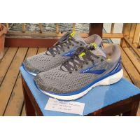 ราคา รองเท้าวิ่ง Brooks Ghost 11 เบอร์ US9 2E (มือสอง) (360769747)