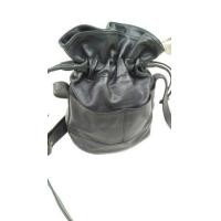 ราคา กระเป๋า DKNY หนังทั้งใบ made in Korea แท้ (มือสอง) (341606672)