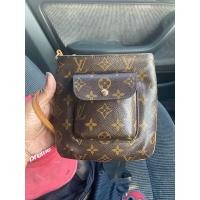 ราคา Lv mini Clutch หายาก (มือสอง) (360739057)