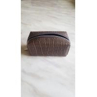 ราคา Michael Kors กระเป๋าเปล่าใส่แว่นกันแดด เครื่องสำอาง อื่นๆ แท้ (มือสอง) (360756290)